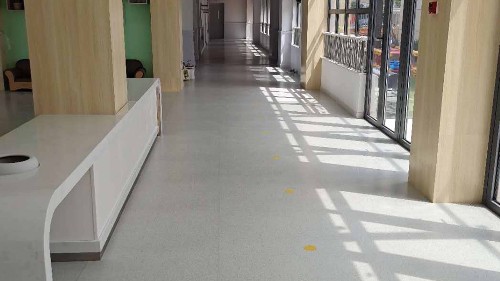 潔福PVC地板為何在醫院、學校、商場受歡迎？